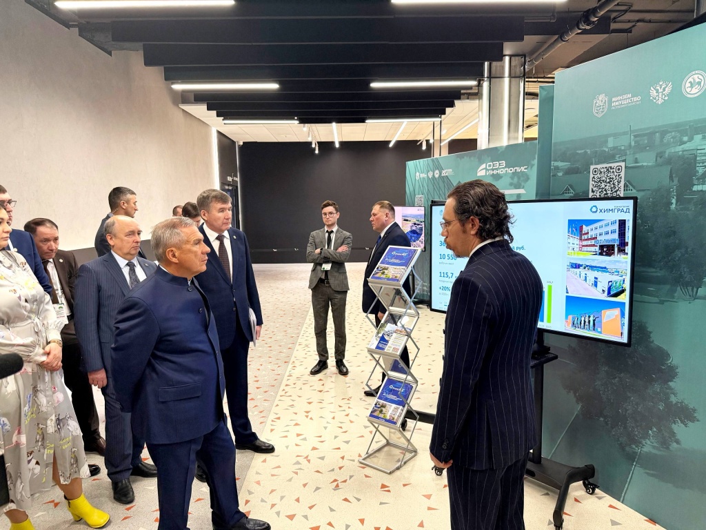 photo_5199510159439368467_w (1).jpg