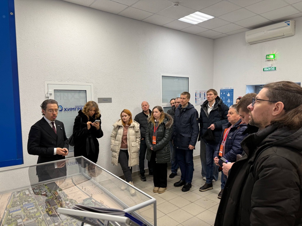 photo_5262598998474823038_w (1).jpg