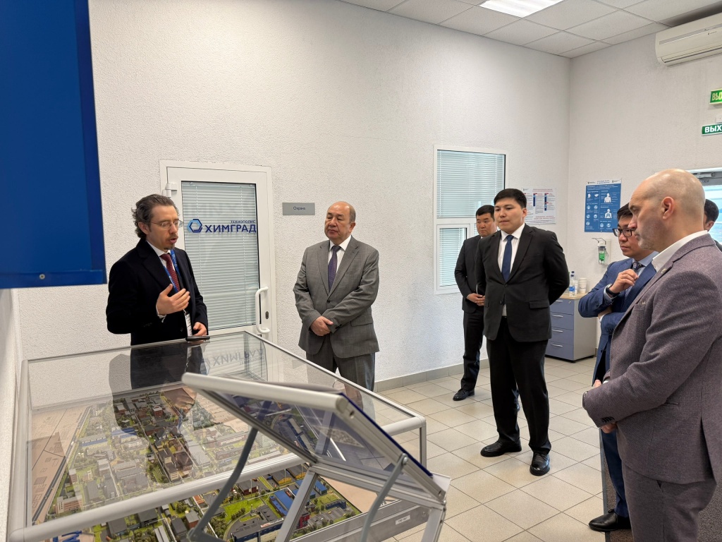 eqTNJh5J5H62B5__F2EaEgdBXfub5BpK2JNG2eaf6SgdpoBHqTI-4cTrjFmPrclqbPFwB6JyzbKlwoVjcEA5Oh68 (1).jpg