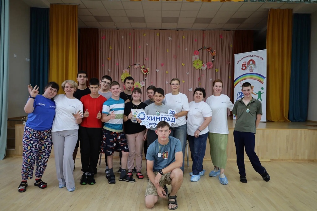 65e1dd38-2889-4eef-8515-8c508dcdb234.jpg
