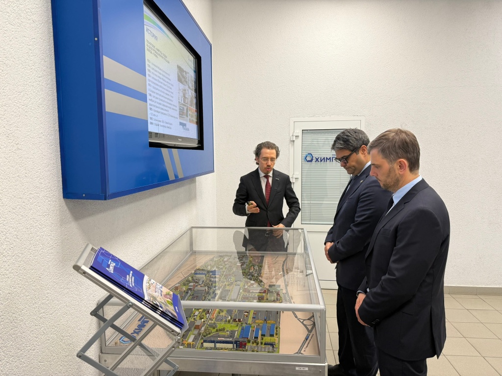 UOMb43lOYogUfbqpjdjScAfSPXFklDJOoNPMAIwIoggSvaXir6424RsvjlHbCDxgL6q6ODT6v15n6DNeYZI4p377 (1).jpg