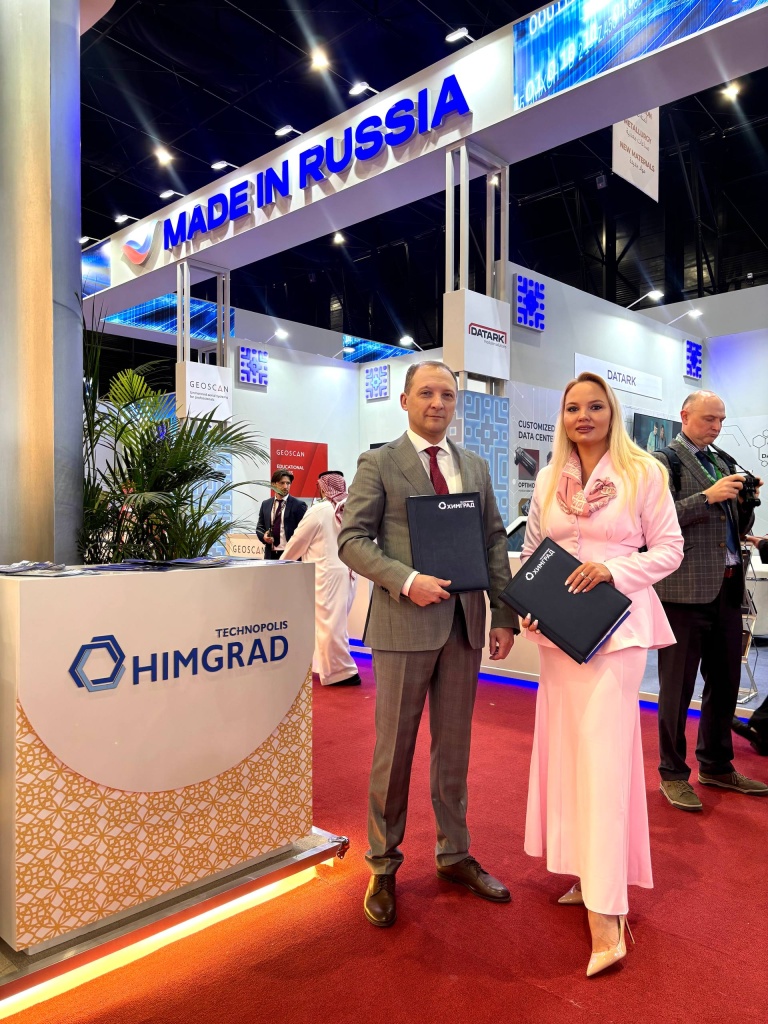 photo_5208611427067827581_w (1).jpg